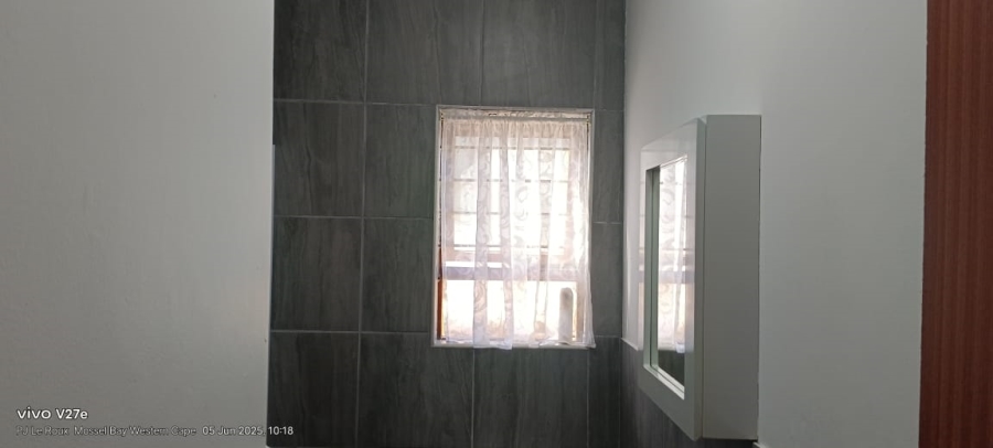 5 Bedroom Property for Sale in Bayview Western Cape